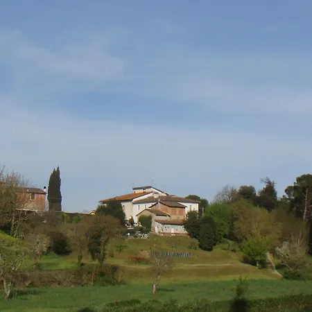 Podere Gian Battaglia Апартаменты Фучеккьо